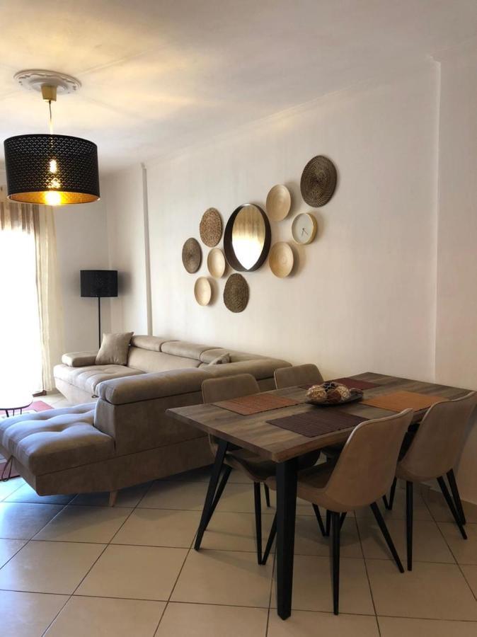 Sunset Apartments Lungomare Vlorë Екстериор снимка