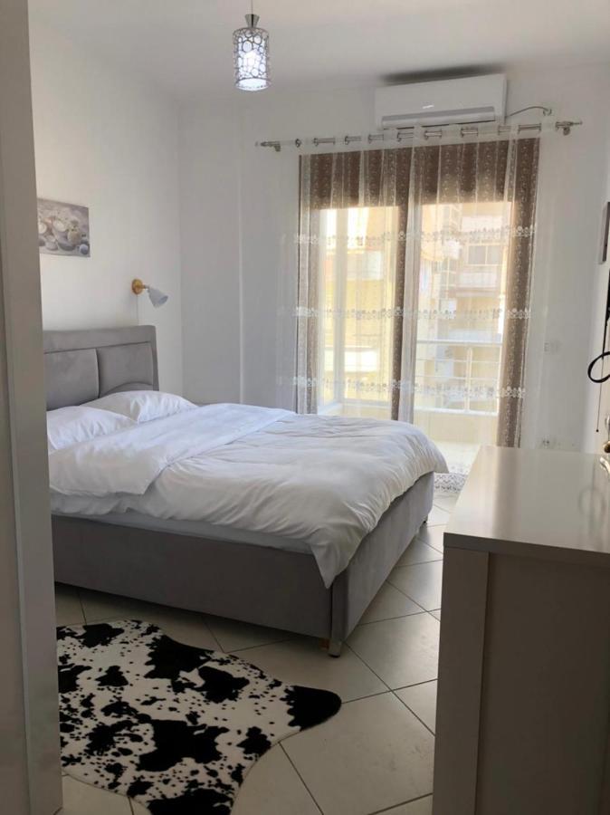 Sunset Apartments Lungomare Vlorë Екстериор снимка