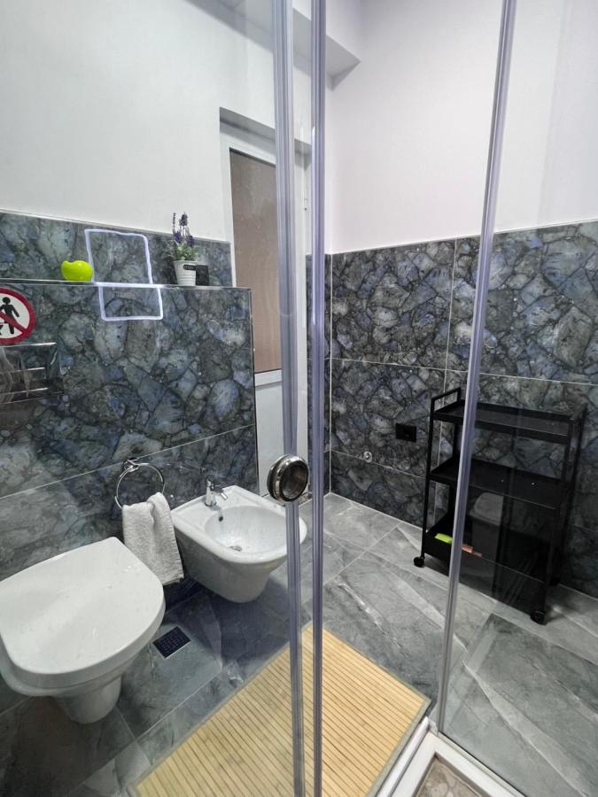 Sunset Apartments Lungomare Vlorë Екстериор снимка
