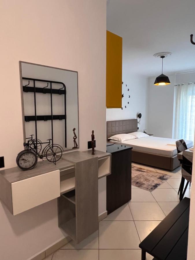Sunset Apartments Lungomare Vlorë Екстериор снимка