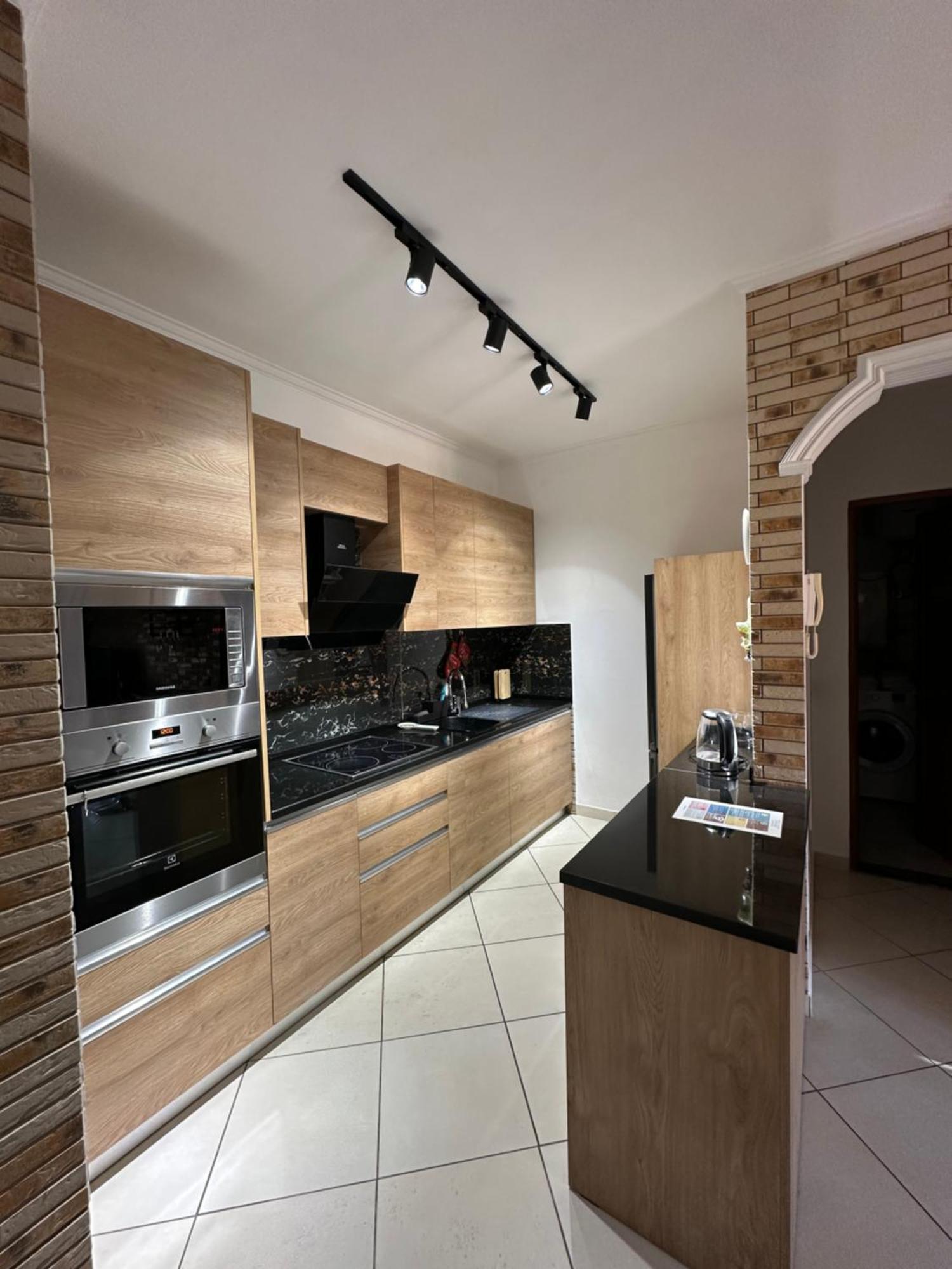 Sunset Apartments Lungomare Vlorë Екстериор снимка
