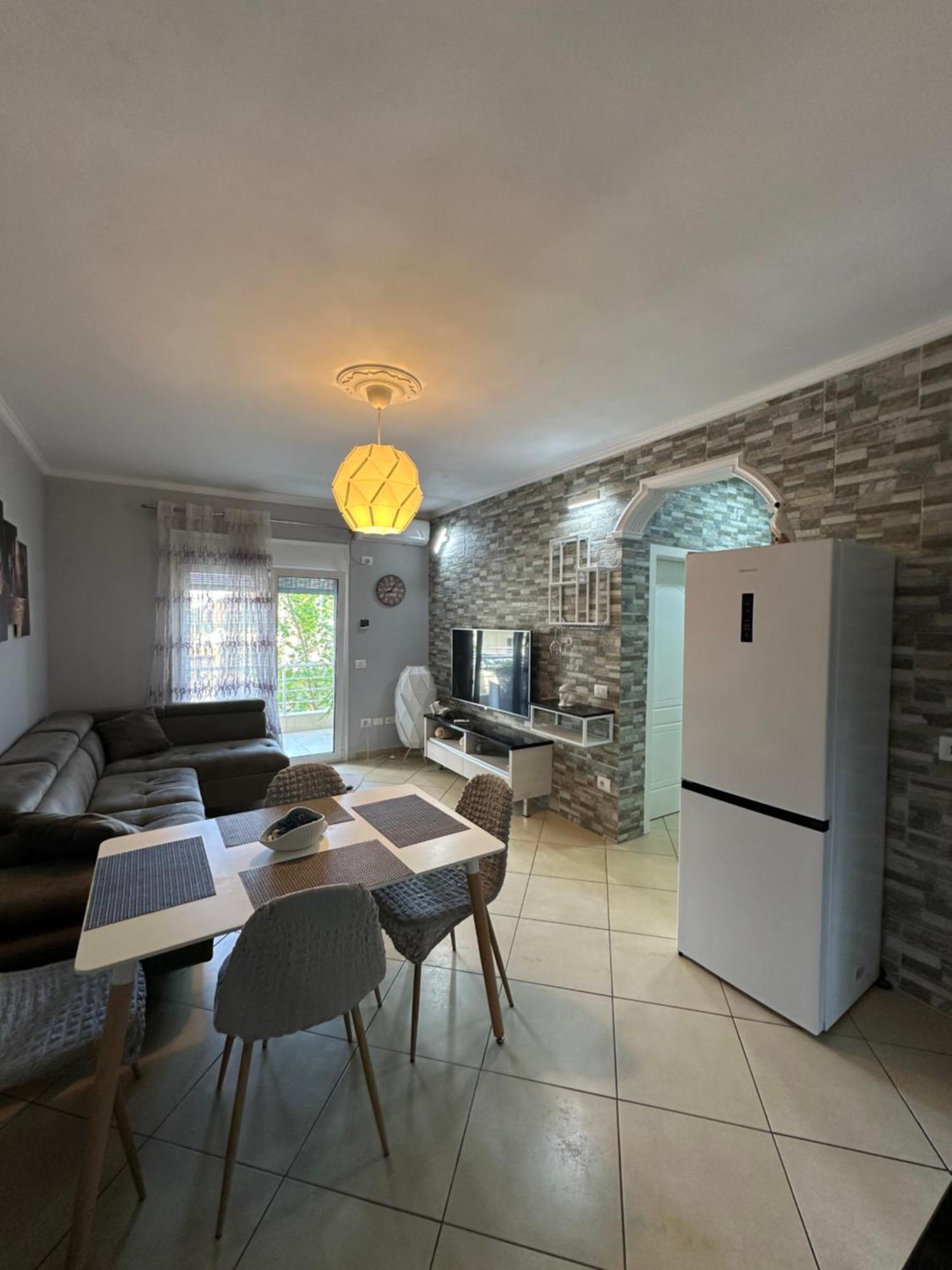 Sunset Apartments Lungomare Vlorë Екстериор снимка